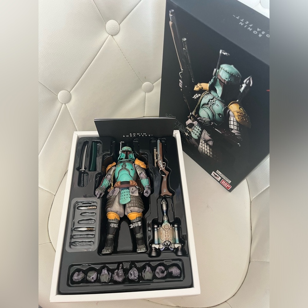 Star Wars Ronin Boba Fett Figurine
